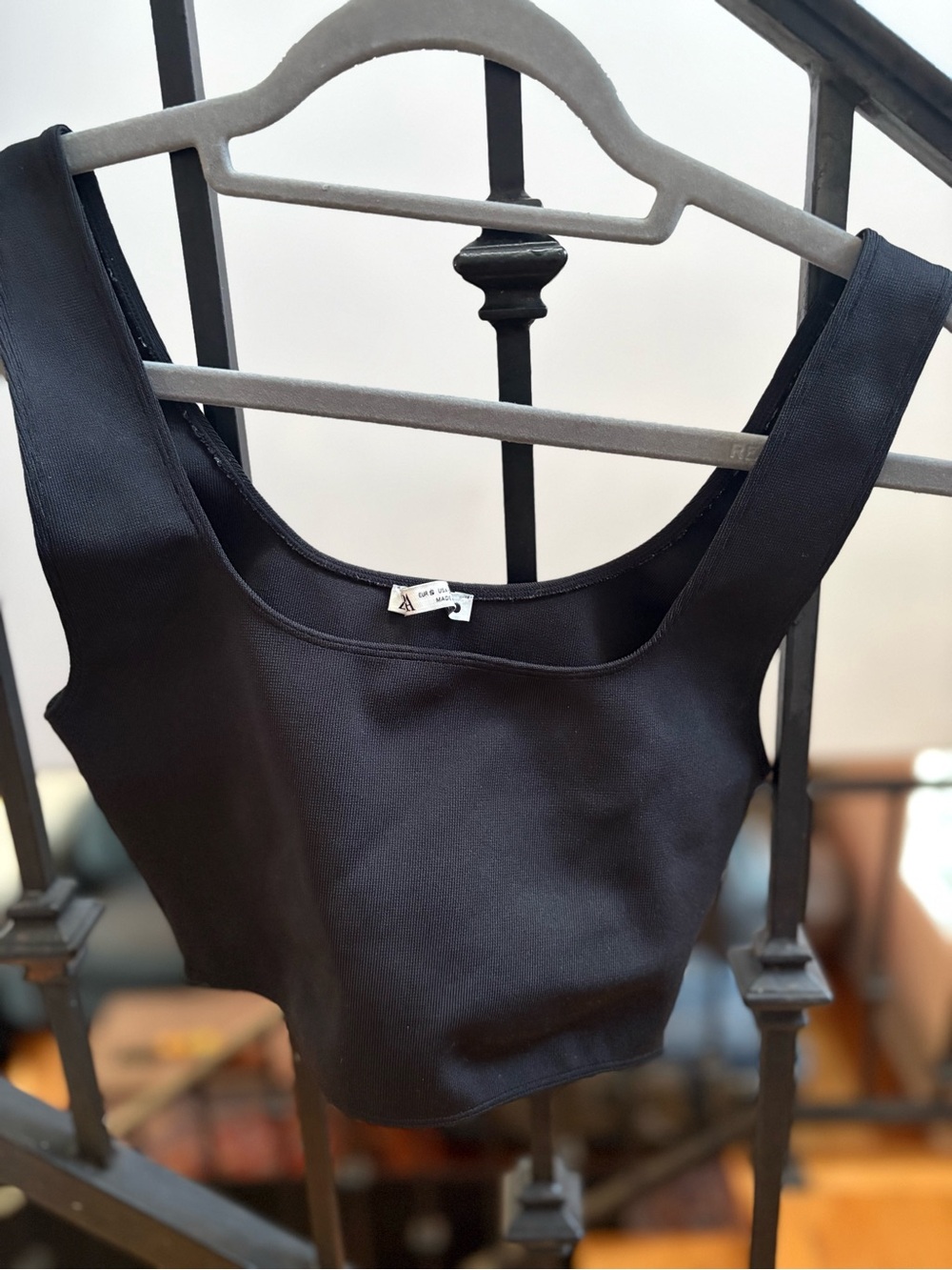 Zara Black Scoop Neck Crop Top